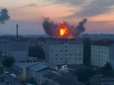 俄大举轰炸乌军工企业回应“蛛网”行动 乌总统：袭击几覆盖全境