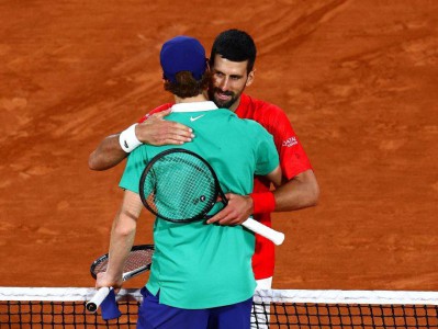 又一次倒在决赛门外，德约科维奇可能已经完成了法网告别