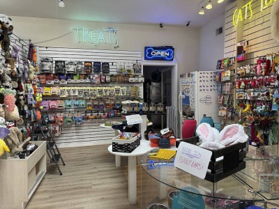 学费顷刻“蒸发”、戒掉“中国制造”，特朗普关税下美国人在恐慌什么