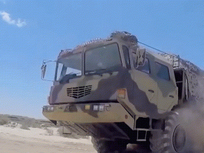 伊朗把间谍绑导弹上，中国电子侦察船现身波斯湾？又是开局一张图