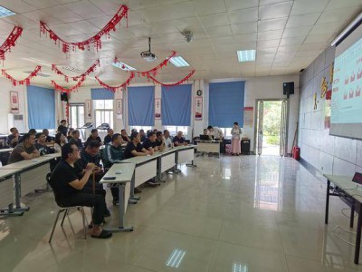 “道桥‘答’人秀” 增强团队凝聚力