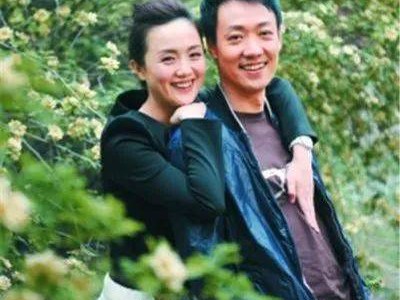 全网羡慕的“模范夫妻”，只剩一个人