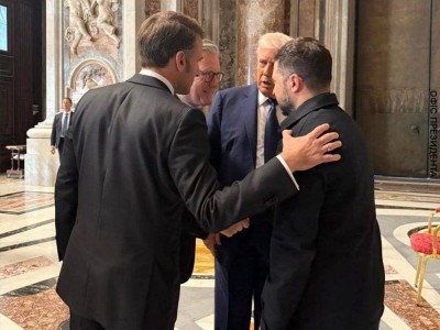 马克龙称泽连斯基重申乌克兰已准备好实现无条件停火